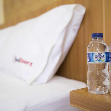 Hotel Reddoorz @ Mataram Kuta 3 Zewnętrze zdjęcie